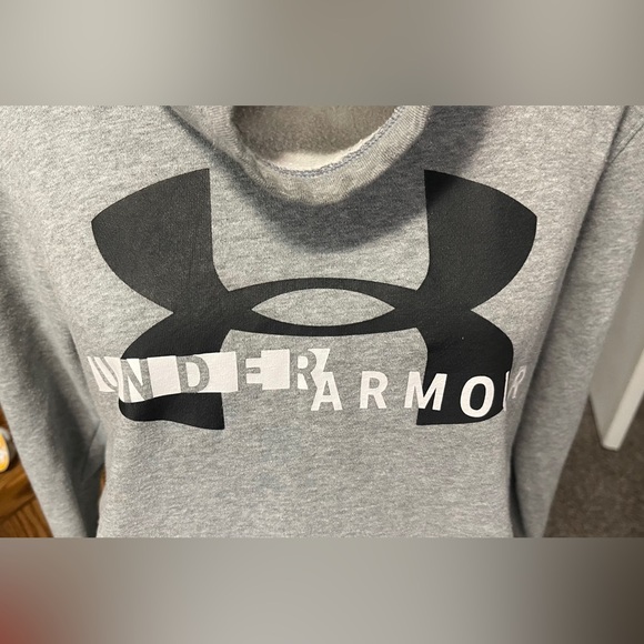 Under Armour Large Sweatshirt Hoodie with Pockets - Picture 8 of 13
